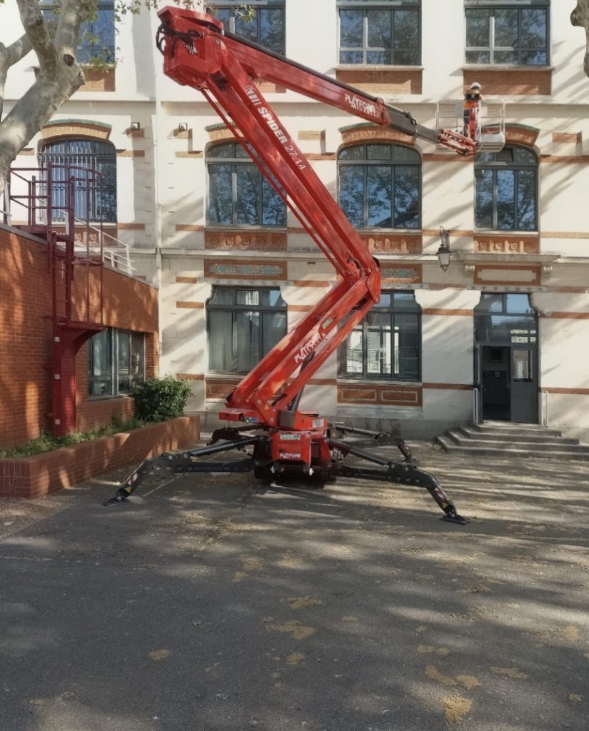 Nacelle araignée Platform Basket Spider 21.14 - Collège Édouard Manet Villeneuve-la-Garenne 92